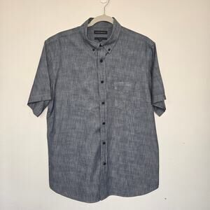 Banana Republic Men’s Blue Button down Casual shirt. Size large.